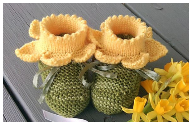 Baby Daffodil Booties Knitting Patterns