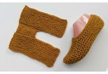 Mustard Flat Slipper Socks Free Knitting Pattern + Video